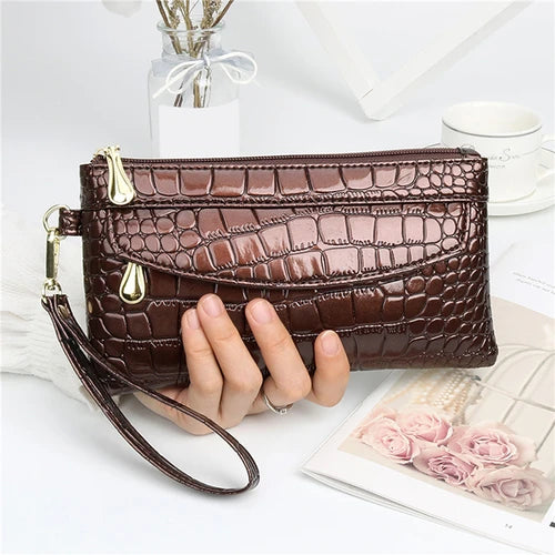 Women Patent Leather Wallets Fallow Long Ladies Double Zipper Wallet Clutch Bag Design Red Purse Crocodile Purses 2023